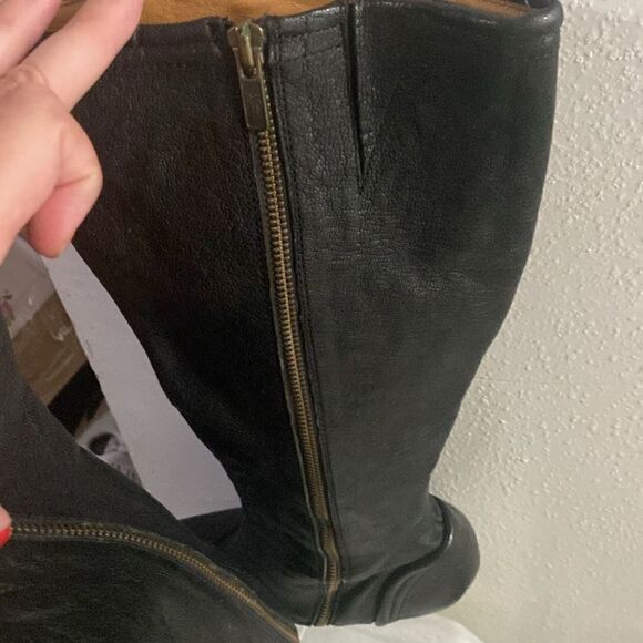 Vintage Rare Frye Victorian Goth Matilda Faux Button Black Leather Heeled Boots - Picture 10 of 14